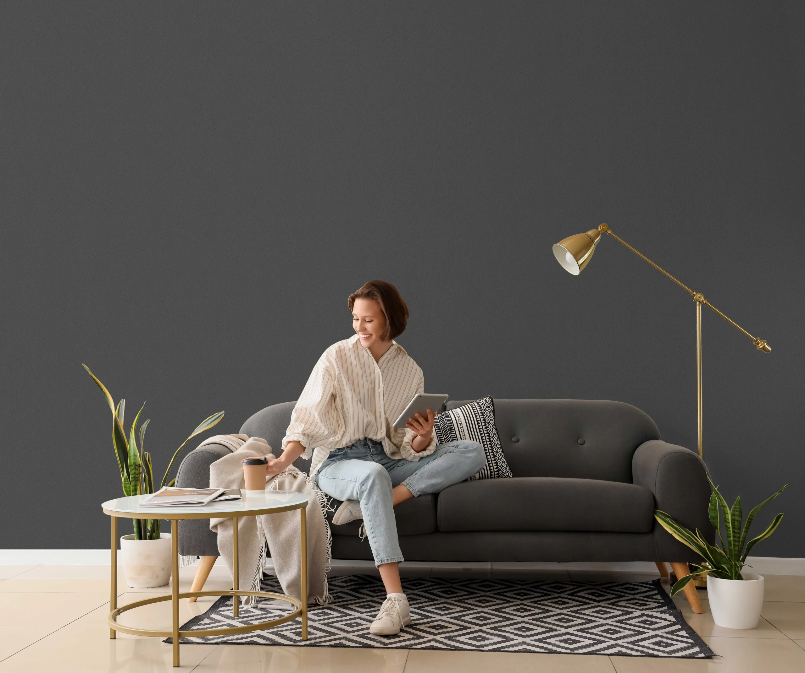 Gray Embossed Wallpaper – Understated Glittering (24201-8)